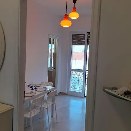 Mary 43 6 Apartment *